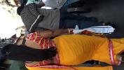 Free download video sex Cute structure of aunty in yellow saree Mp4