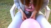 Watch video sex Palloncini fetish gonfio in giardino e ti faccio eccitare come un porco online