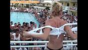 Video sex hot Public Wet Tshirt Babes HD in xTeenPorn.Net