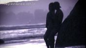 Free download video sex hot Fim de tarde na praia sempre tem um casal trepando online high quality