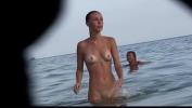 Video sex hot Watch a naked chick at the beach tan her hot body online - xTeenPorn.Net